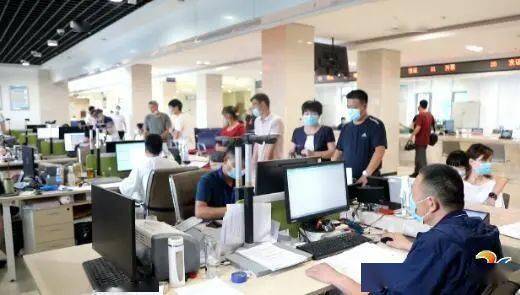 構(gòu)建便民服務(wù)新模式 政務(wù)服務(wù)與個(gè)人互聯(lián)網(wǎng)服務(wù)的深度融合